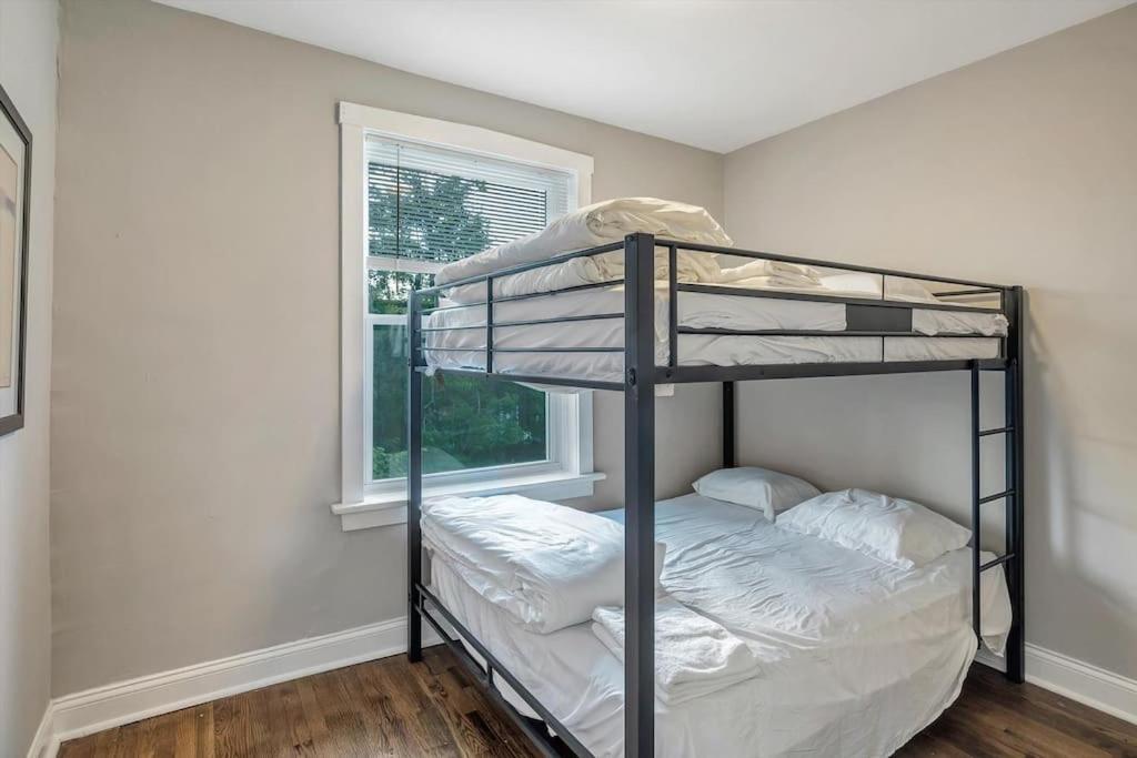 Villa Beautiful Tower Grove Unit Recently Renovated 2S Richmond Heights Esterno foto